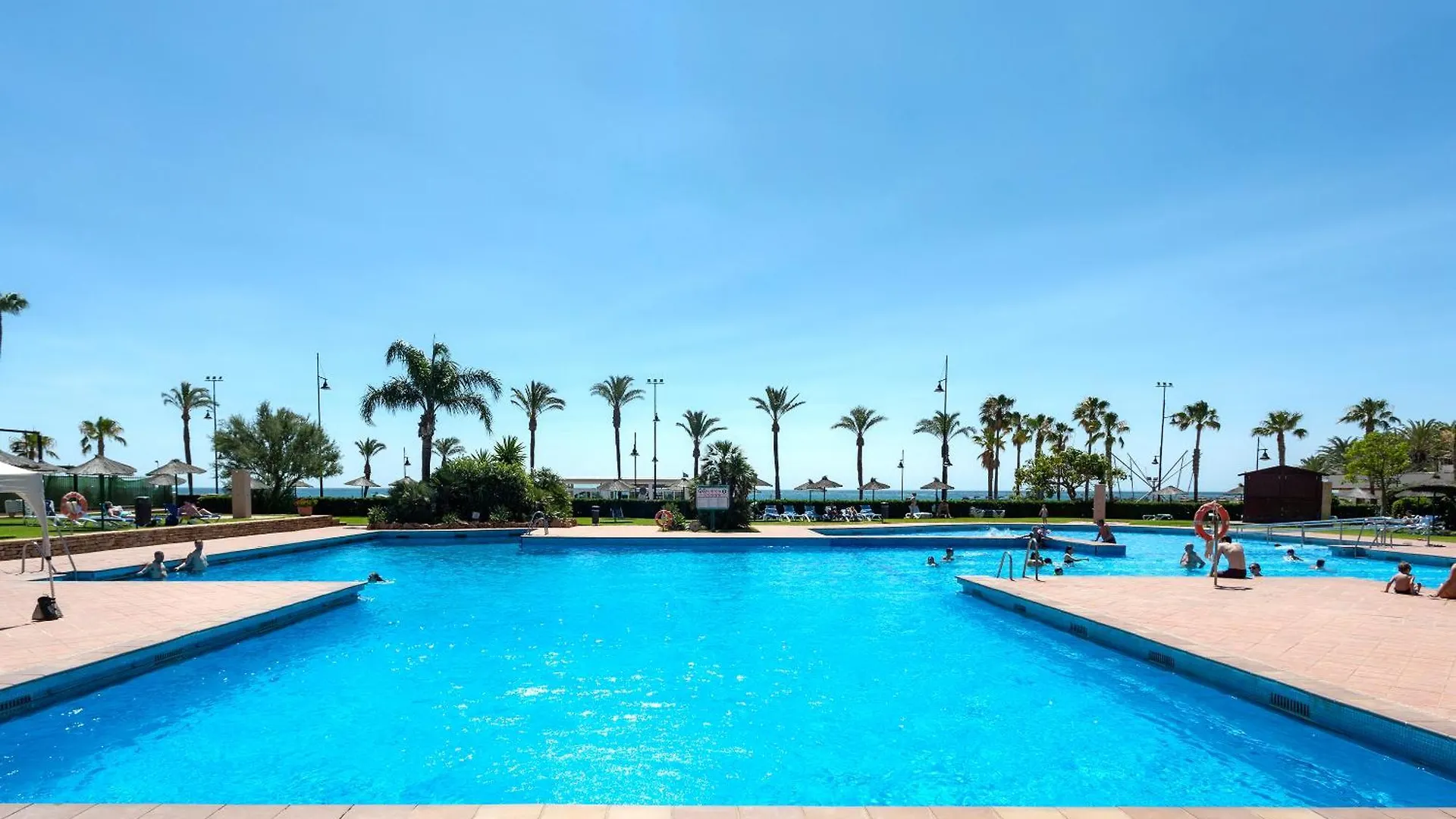 Sunstay Luxe Flat III Playamar Торремолинос Апартаменты