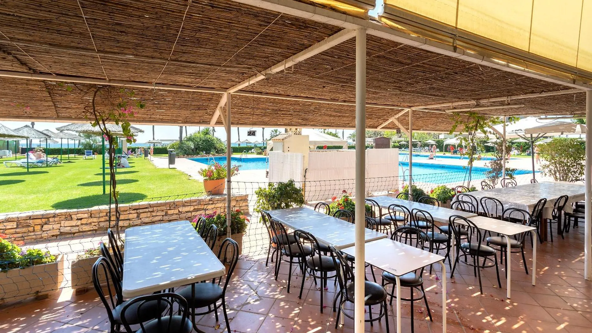 Sunstay Luxe Flat III Playamar Torremolinos Spain