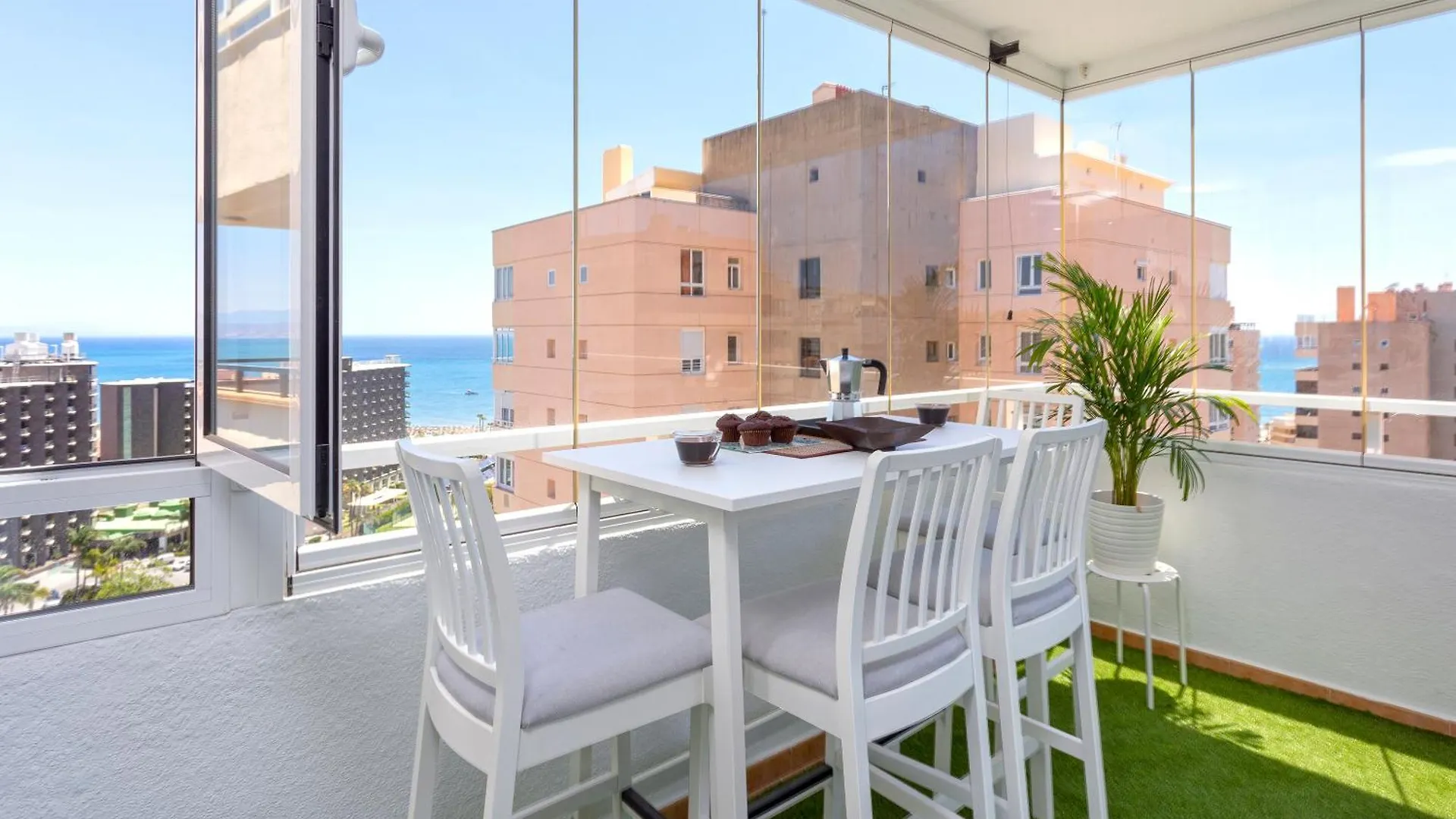 Sunstay Luxe Flat III Playamar Torremolinos 0*,