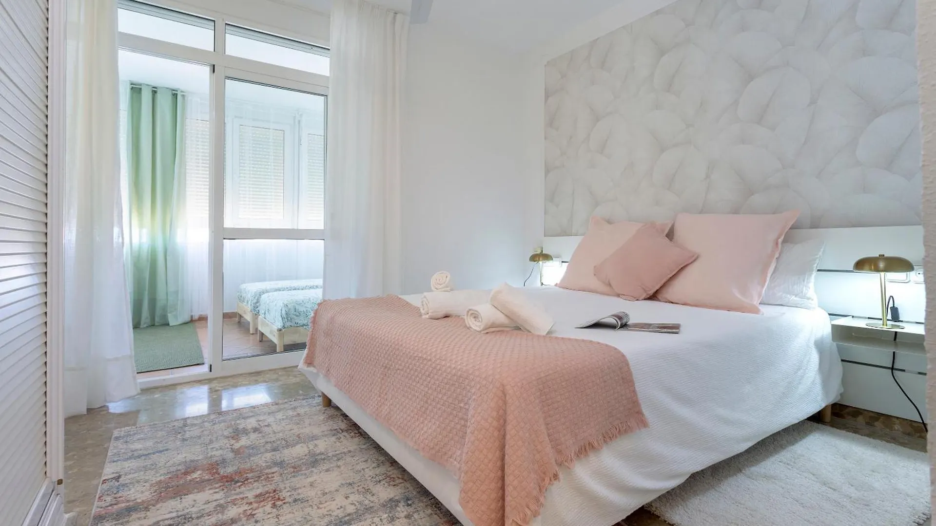 Sunstay Luxe Flat III Playamar Torremolinos